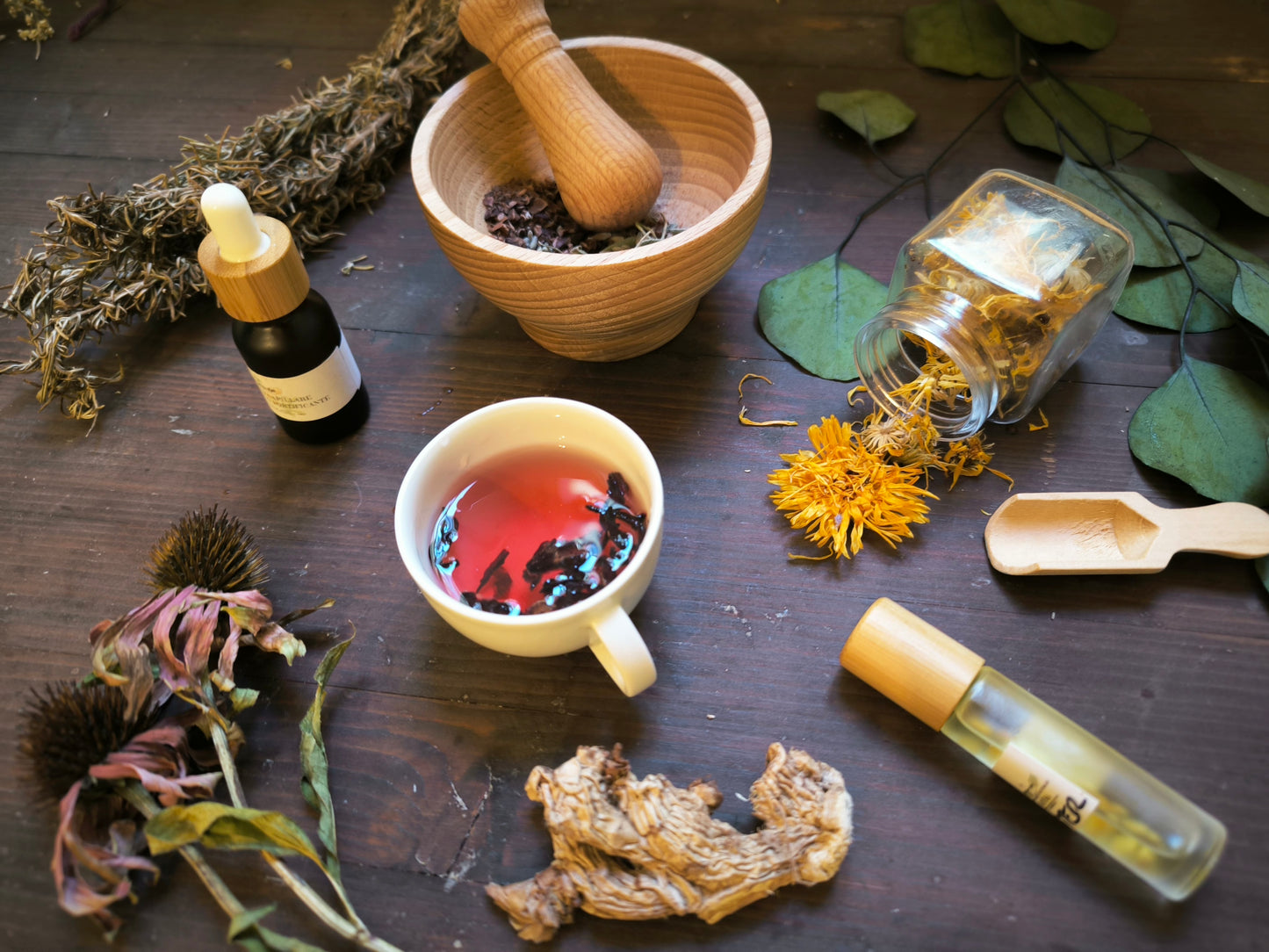 LABORATORIO DI COSMETICA NATURALE: CREA IL TUO KIT DI BELLEZA E BENESSERE PER L'INVERNO