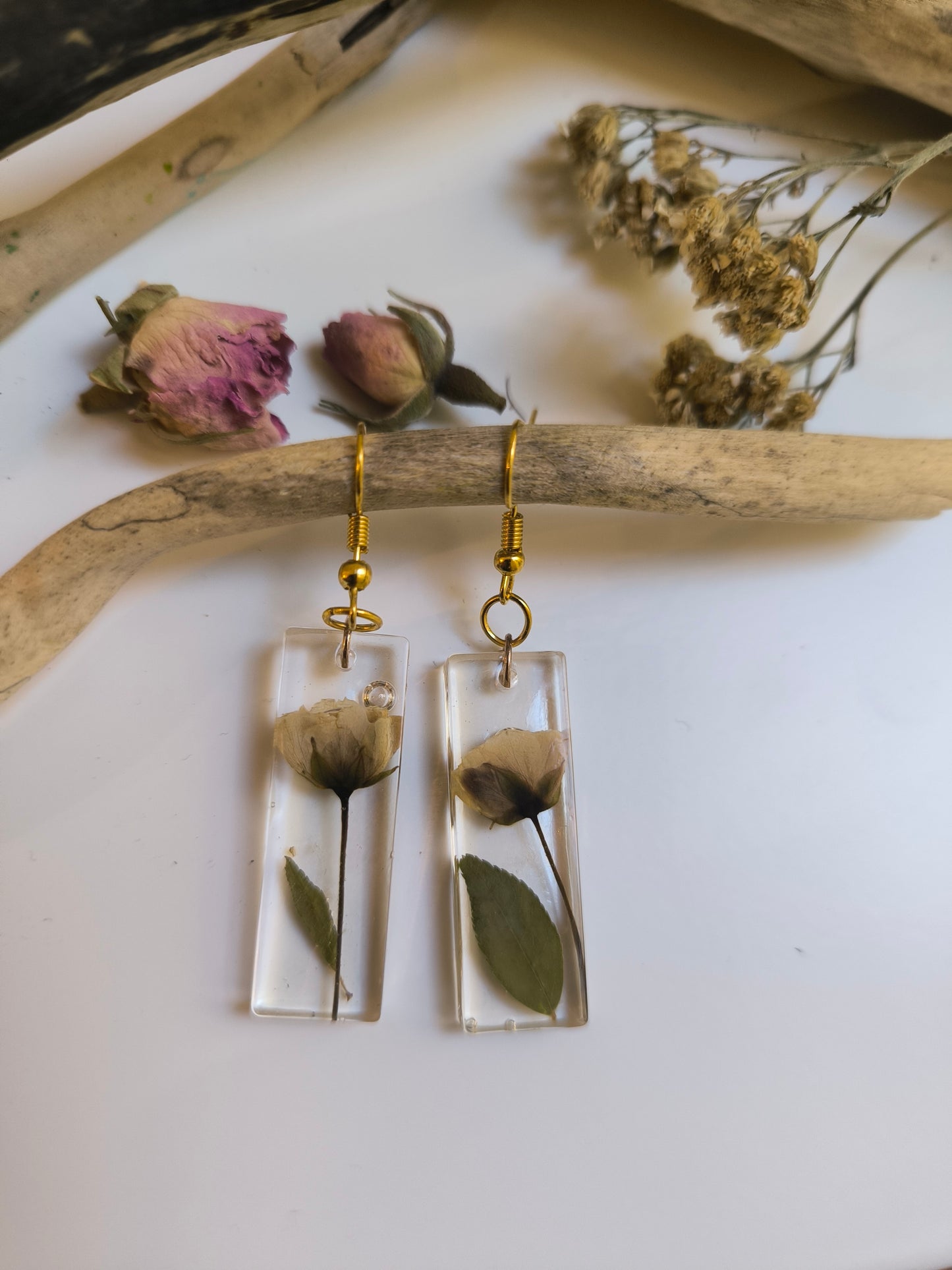Orecchini botanici "Rose Bianche"
