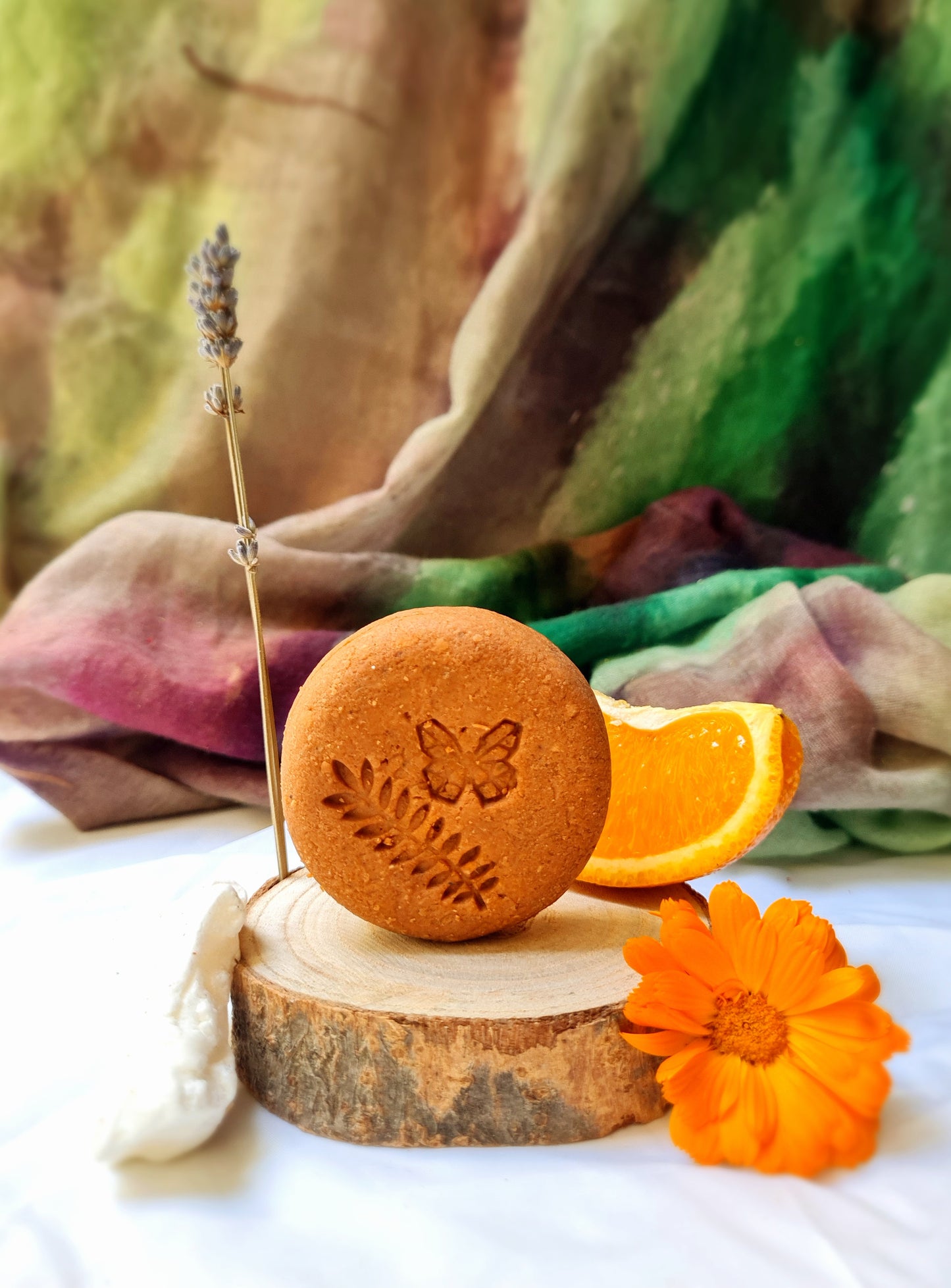SILVESTRE - Champú suave de Lavanda y Caléndula, con extracto de Avena y aceite de Jojoba